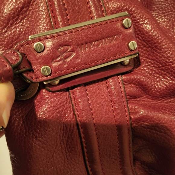 B. Makowsky Deep Red Pebbled Leather Bag EUC Silver Hardware - Picture 15 of 16